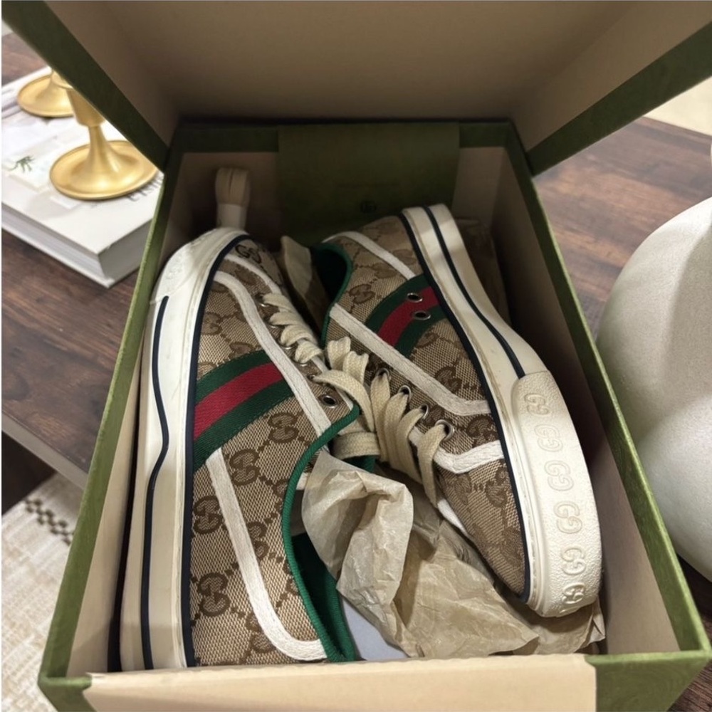Gucci Women's Tennis 1977 Sneaker - Beige and Green - Picture 4 of 7